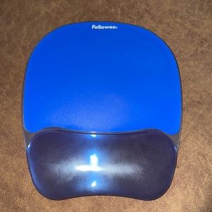 Fellowes Royal Blue Gel Wrist Support Mouse Pad
